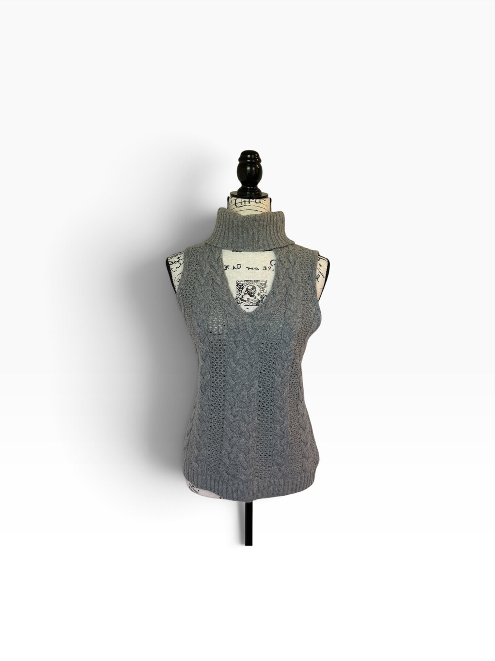 INTERMIX Cable Knit Cut-Out Sleeveless Turtleneck Wool Cashmere S Sweater Vest